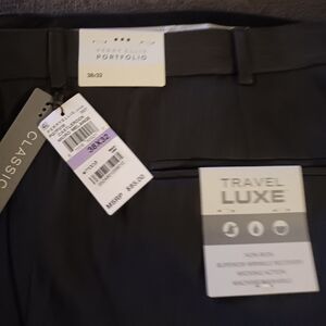 Brand new gray Travel lux Perry Ellis men trousers